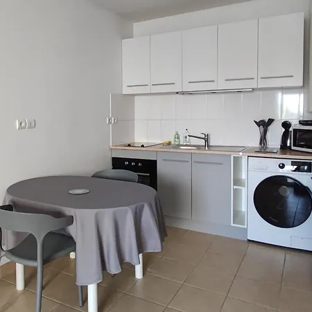 Appartement Rez De Jardin Avec Terrasse Saint-Jean-de-Braye Extérieur photo